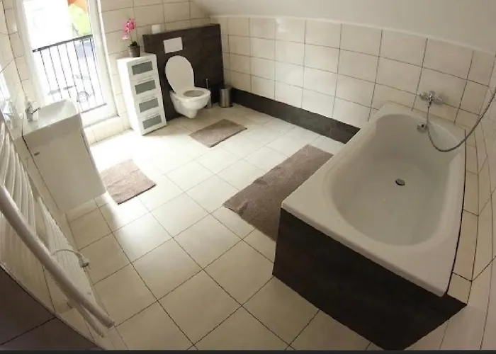 Majocka Strane, Ferrata *