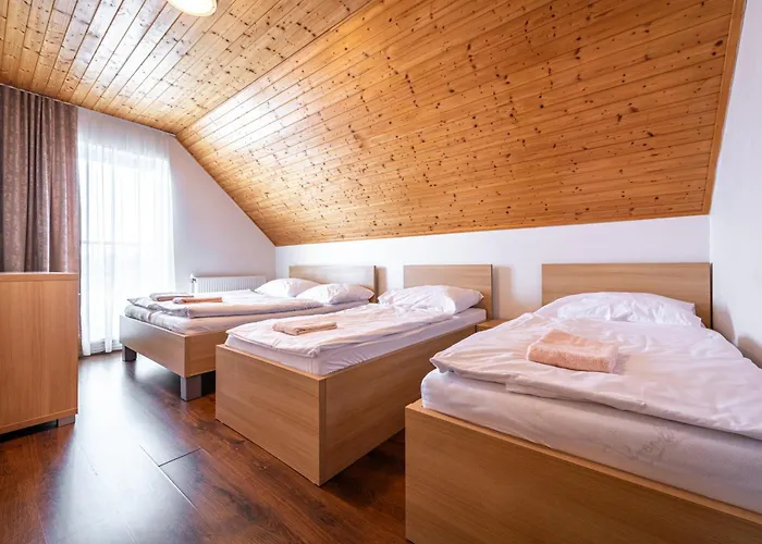 Chalet Majocka Strane, Ferrata *