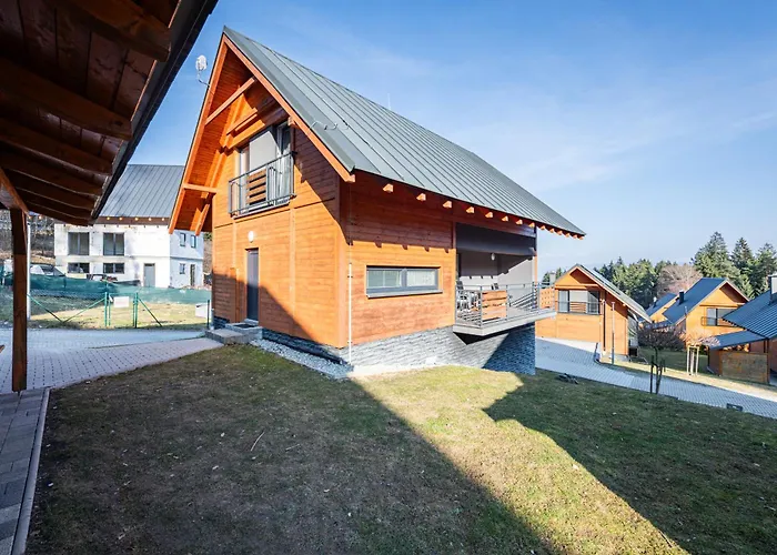 Majocka Strane, Ferrata